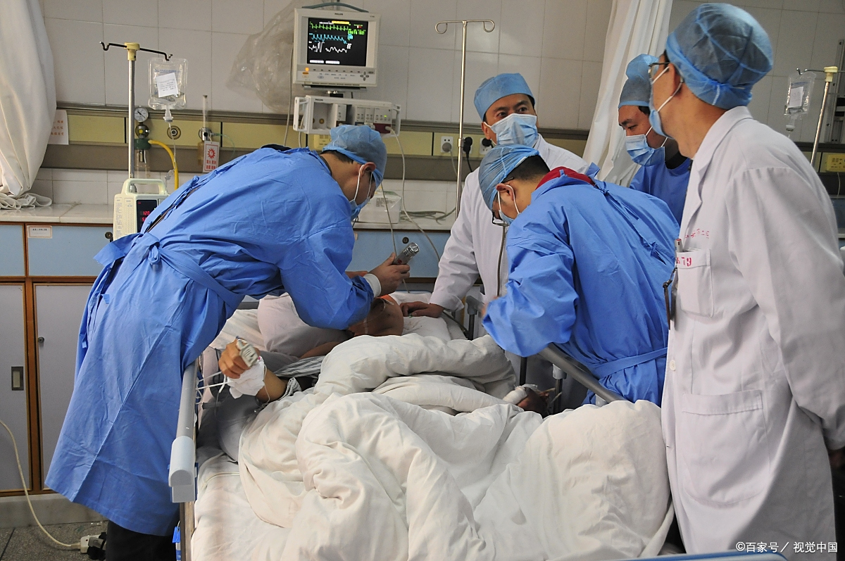 在安徽省某医院,一起令人痛心的医疗事故发生了