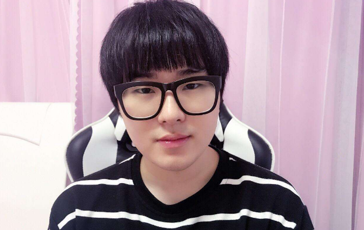 峡谷之巅前十被霸榜!十位大神九位来自虎牙,第一仍是芒果鱼