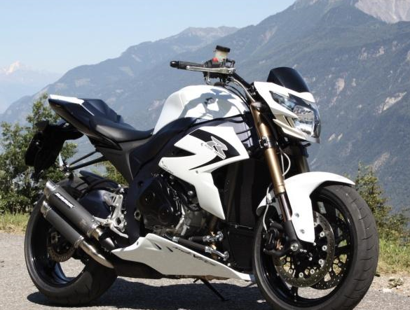 铃木推出新款公升级街车,代号virus 2,四缸引擎112nm马力202匹