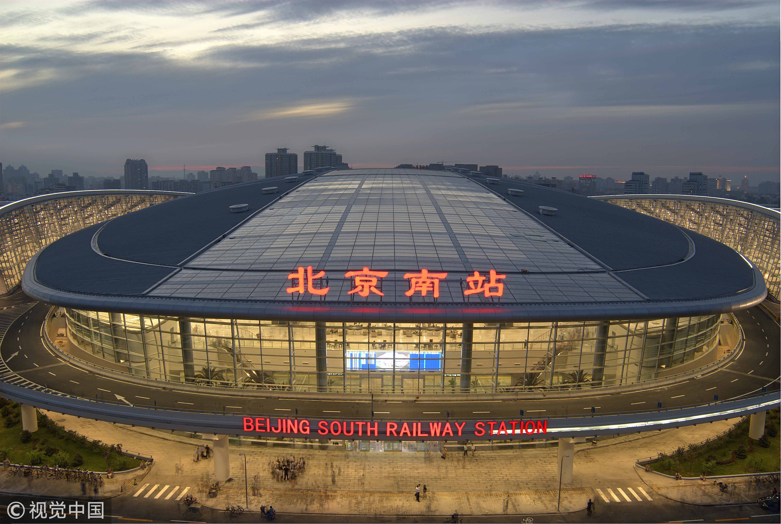 第一督查组夜访北京南站:整治效果明显 机制仍需理顺