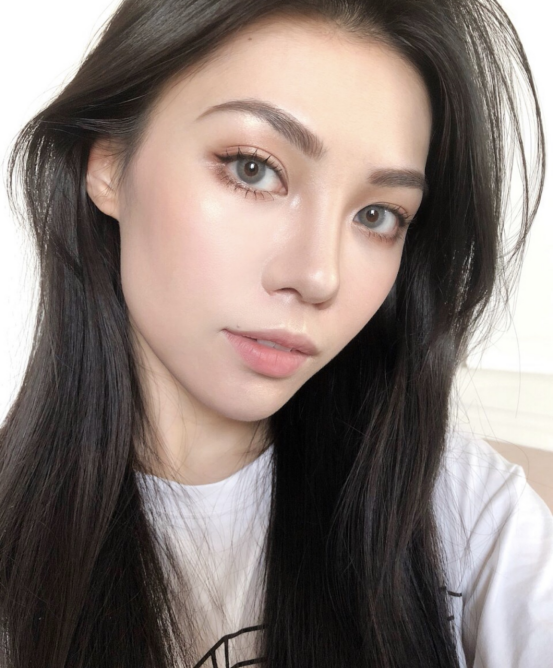 看腻了清一色的"斩男妆"?这4款"混血妆"冷酷惊艳,快来收藏