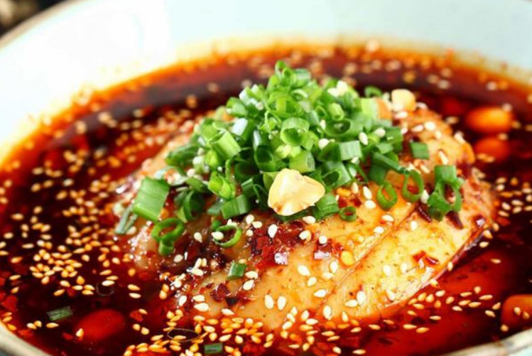 饭桌上流行的菜肴你能认出几道,看一组色香味俱全的美食照片吧