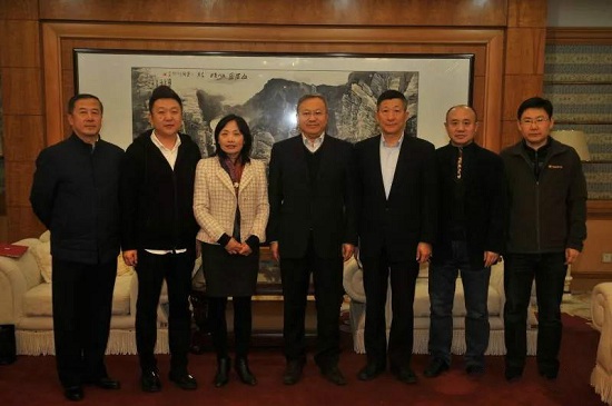 加拿大中文媒体记者协会走访大连新闻传媒集团