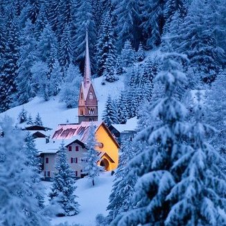 缅甸老婆介绍她的家庭情况,说完后,你们觉得4