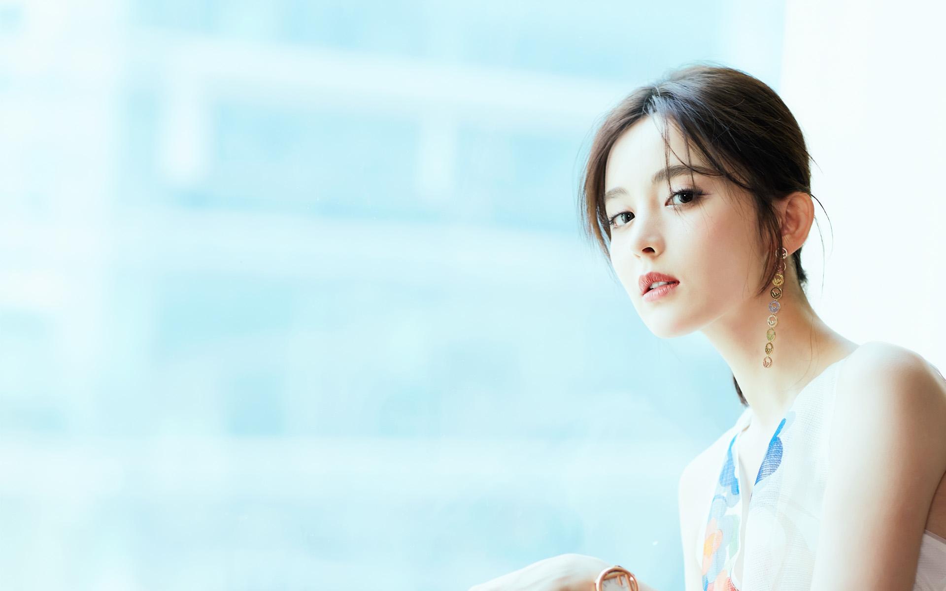 2018娱乐圈年度最受欢迎女艺人,佟丽娅第一,直男审美原来是这样