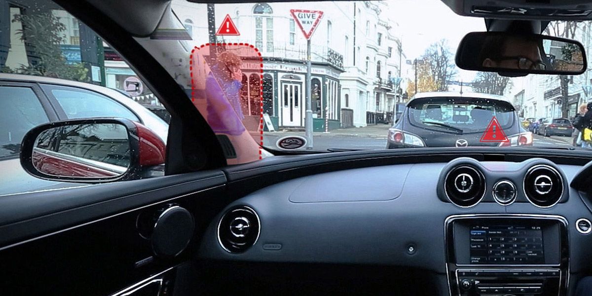 每年三成意外因a柱盲区导致,丰田这项技术能让a柱消失,造福人类