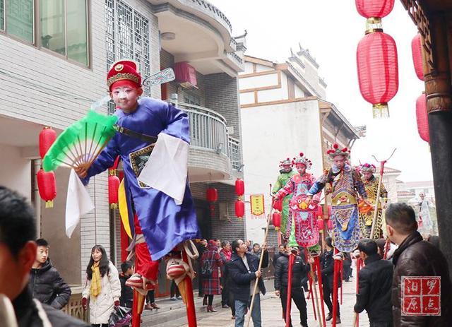 长乐镇高跷图片