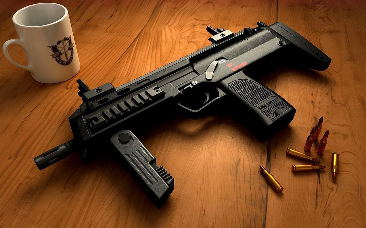 图注为:mp7冲锋枪.