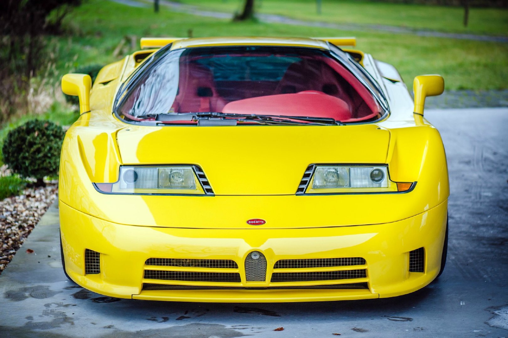 布加迪eb110 ss,这款布加迪估计知道的人不多?