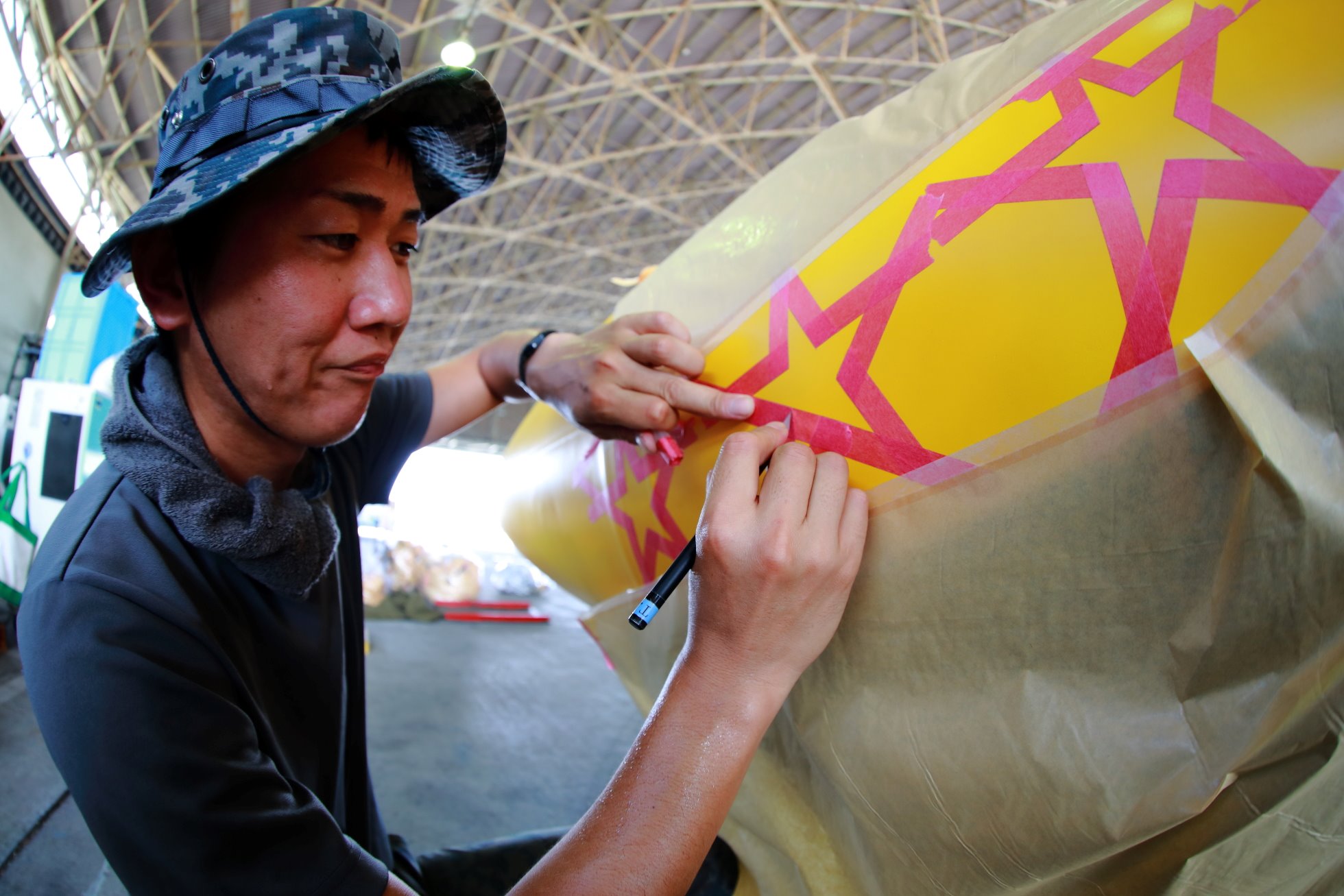 老黄瓜刷绿漆:日本老旧f-4战机换新涂装