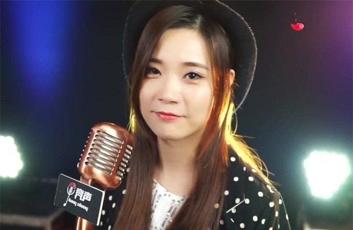 斗鱼音乐主播,亮声open真名叫什么?亮声open她结婚了吗?