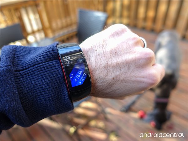 三星发布gear fit2/fit2 pro手环系统更新