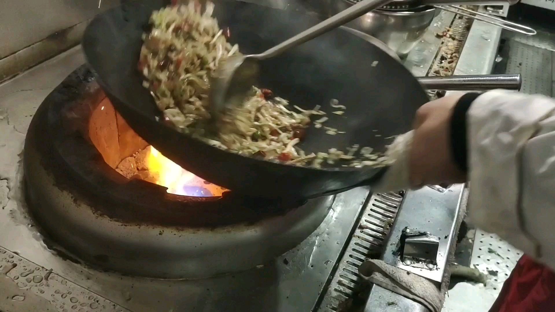 家常菜地方特色小炒