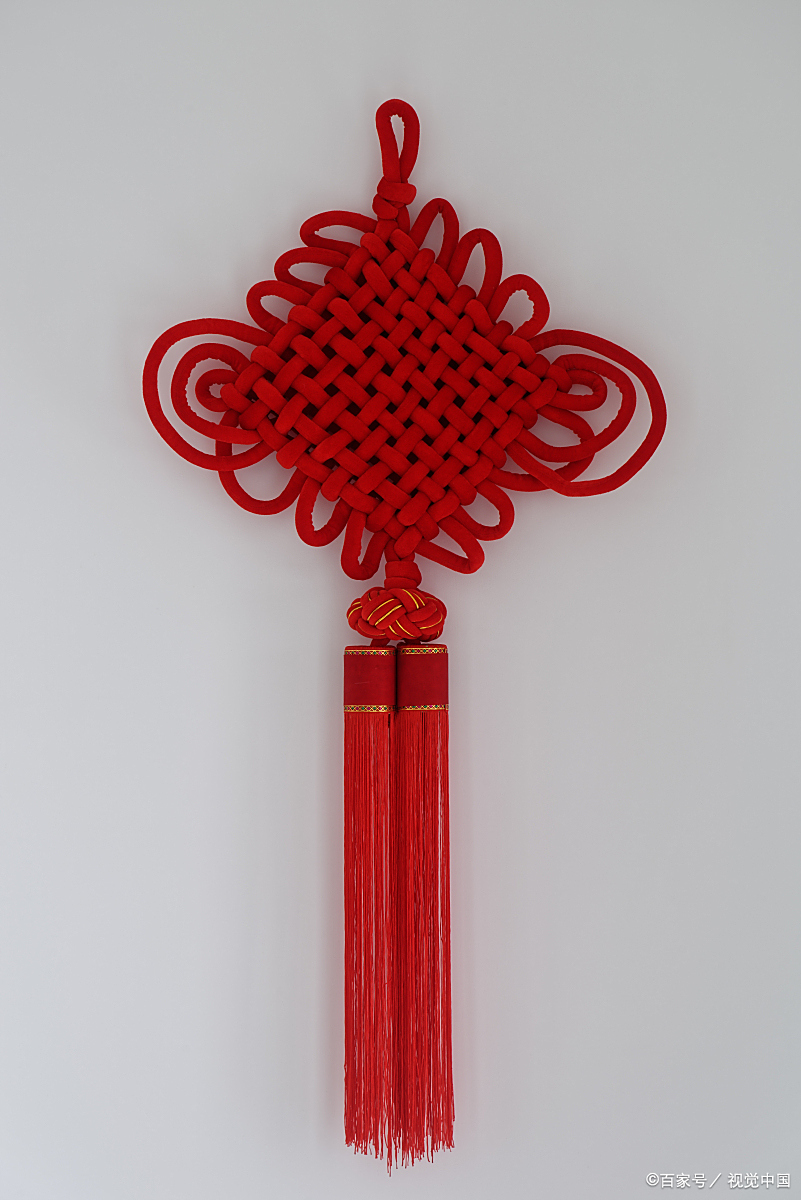 喜庆中国结:寓意吉祥的中国结,带来新年好运