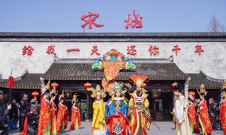 杭州宋城景区,让你梦回大宋,国内外游客都慕名而来的地方
