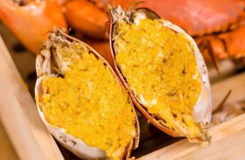 3,澳洲的香槟蟹:数量极为稀少的一种蟹,我们一般是很难看到的,目前