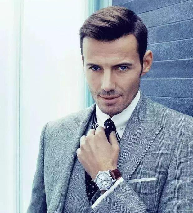 谁说时尚周只有女模?风格不同的男模照样吸引人网友:都带回家