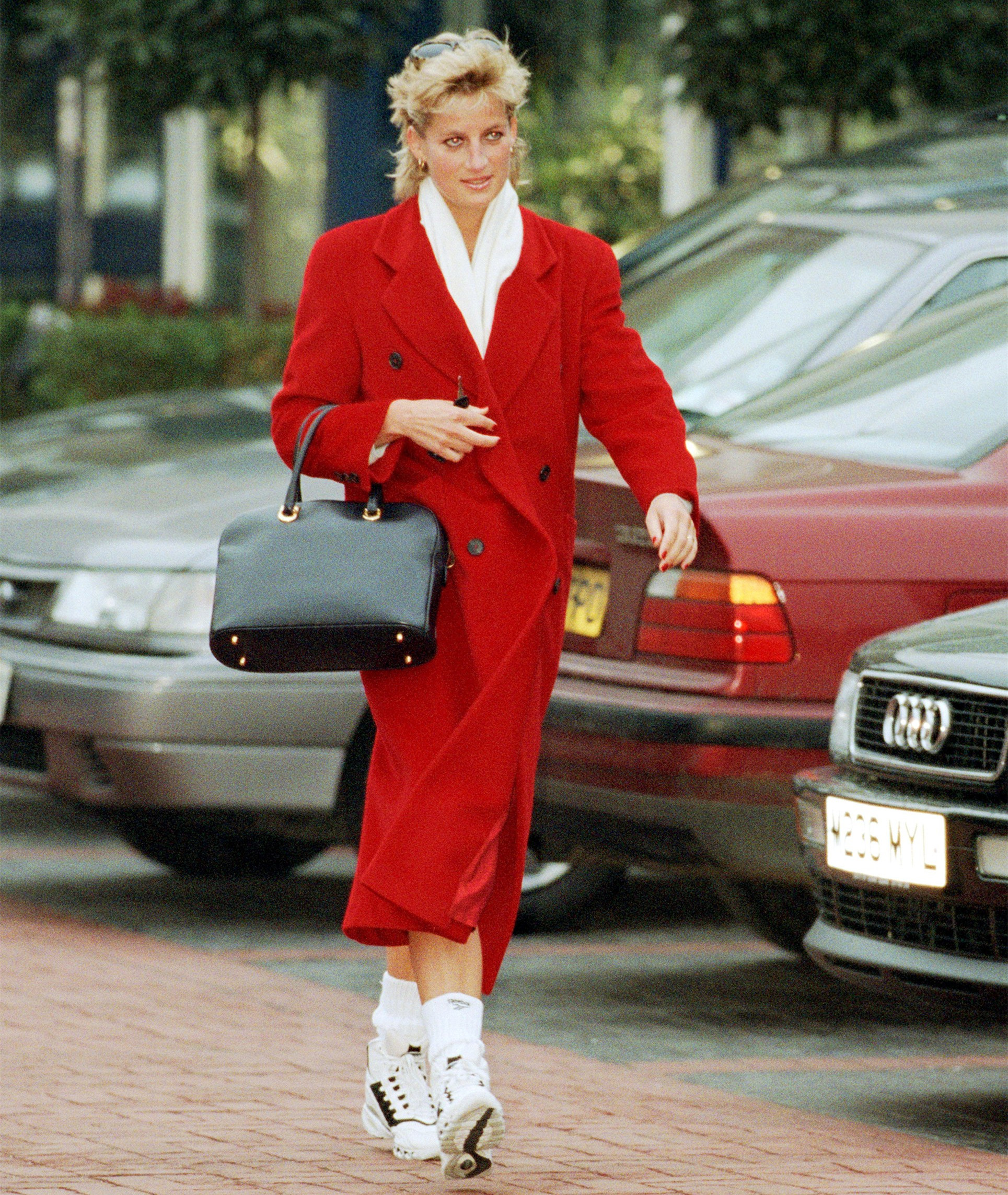 3位90年代的时尚icon,各有各的风格,时尚圈因为她们而多彩