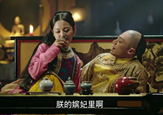 《如懿传》金玉妍百般算计上位,只是不甘被深爱的世子送进皇宫!