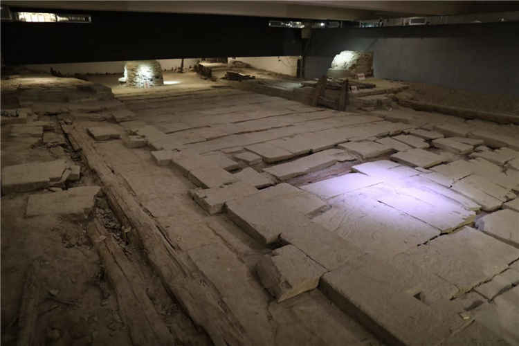 金中都水关遗址.