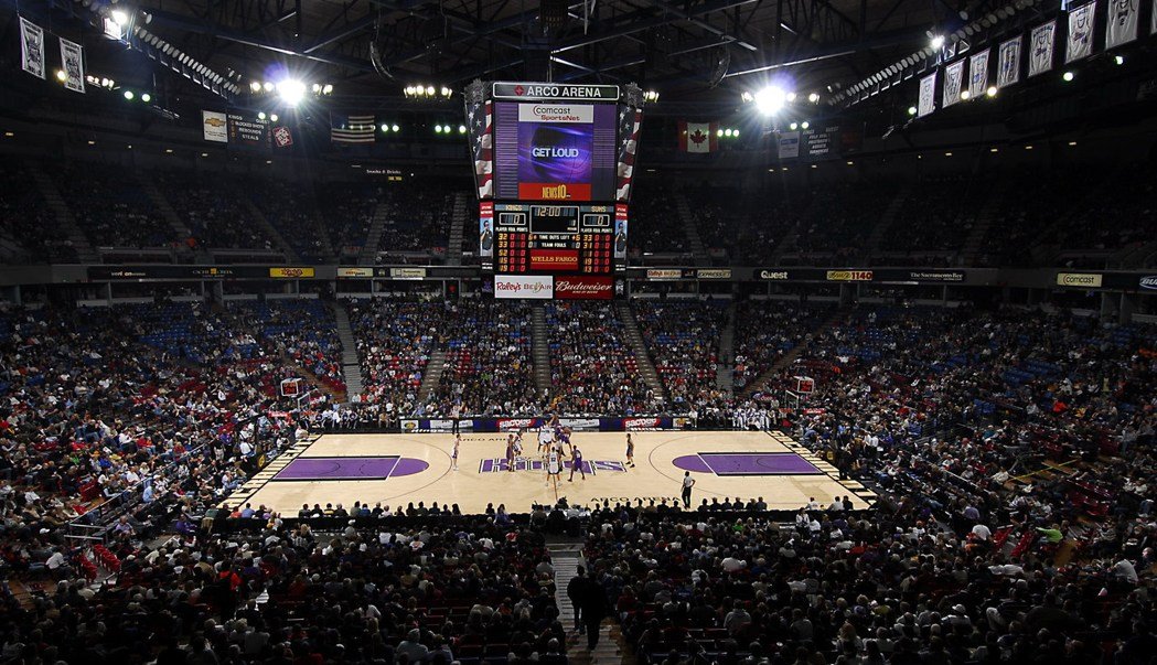 国王队意外收入!前主场月租50万美元!