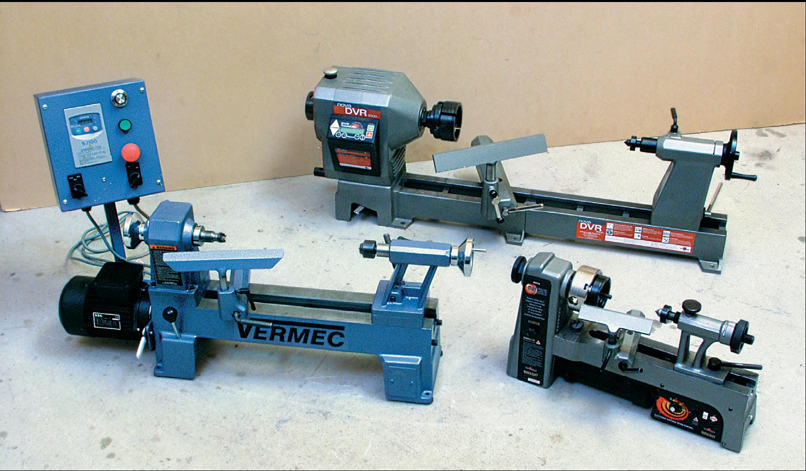 当你旋切很长的物件时,一个长车刀架能有效节省设置时间.