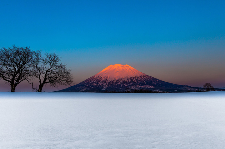 富士山虽然常年积雪,但依然是日本最美的景色!