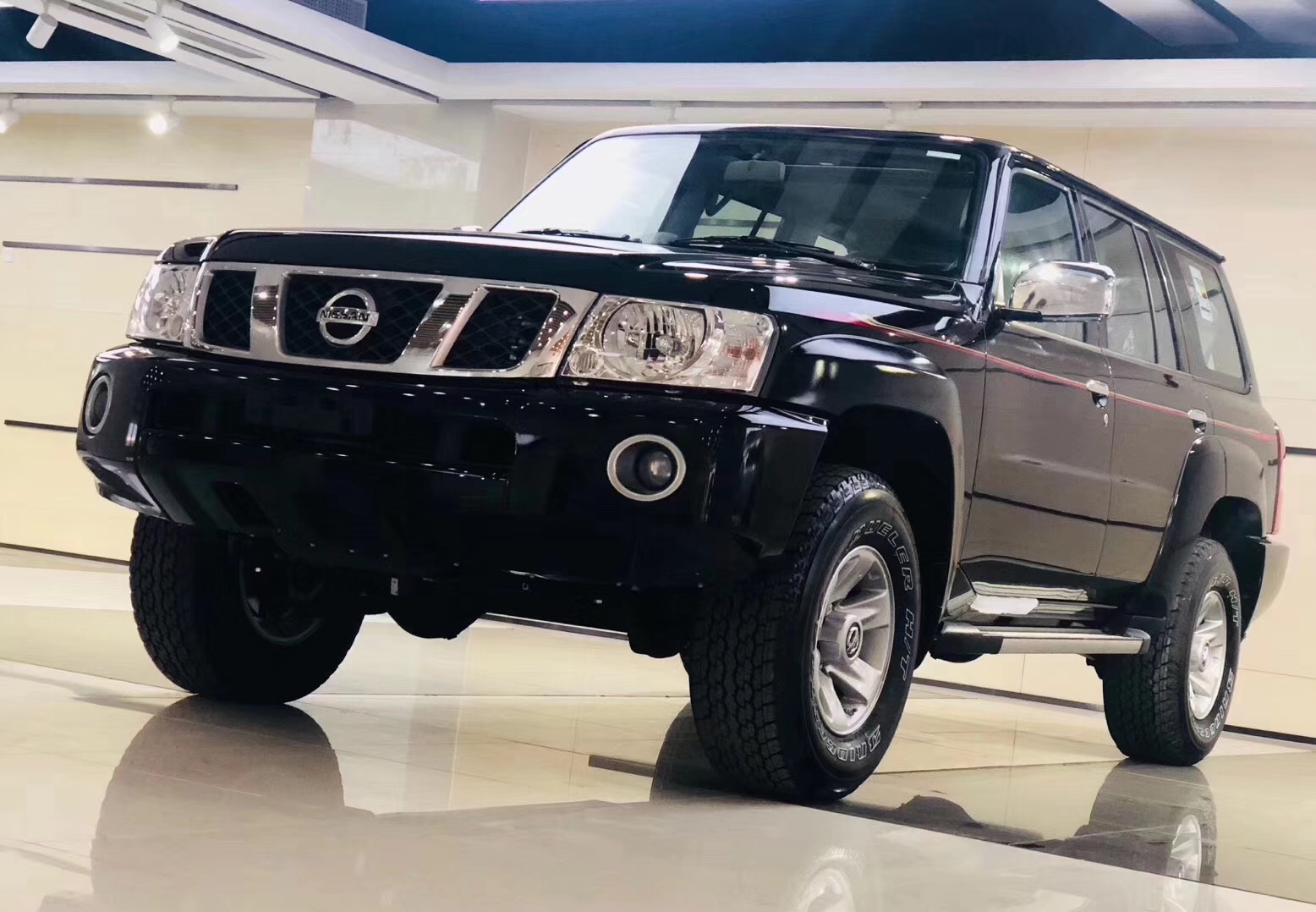 硬汉途乐y61,情怀神车,平行进口引进到国内,只有我觉得帅吗?