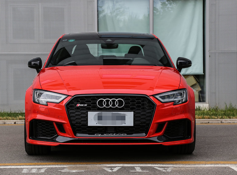 跟大家分享一下款型依旧深入人心的奥迪rs3个人赏析