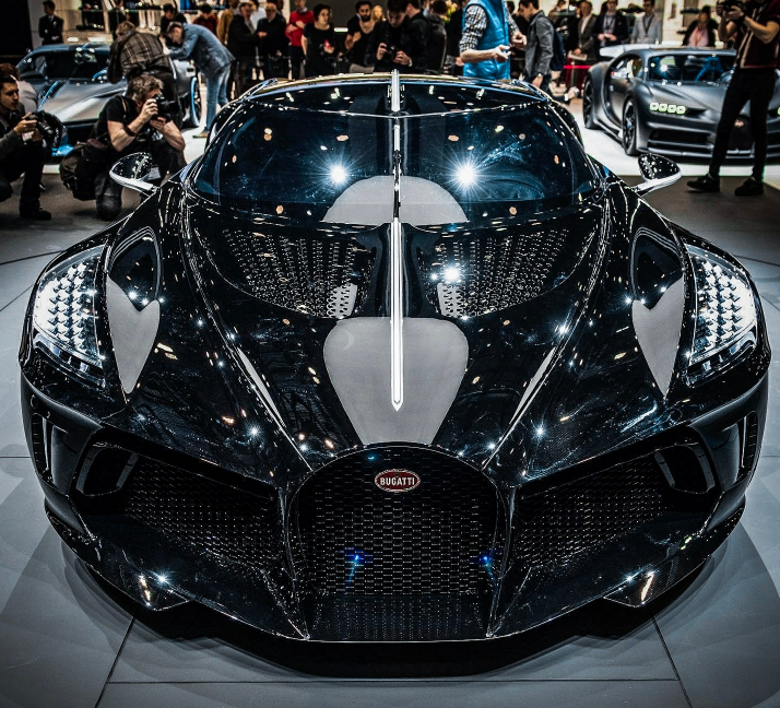 全新布加迪la voiture noire,1670万欧元的超级跑车
