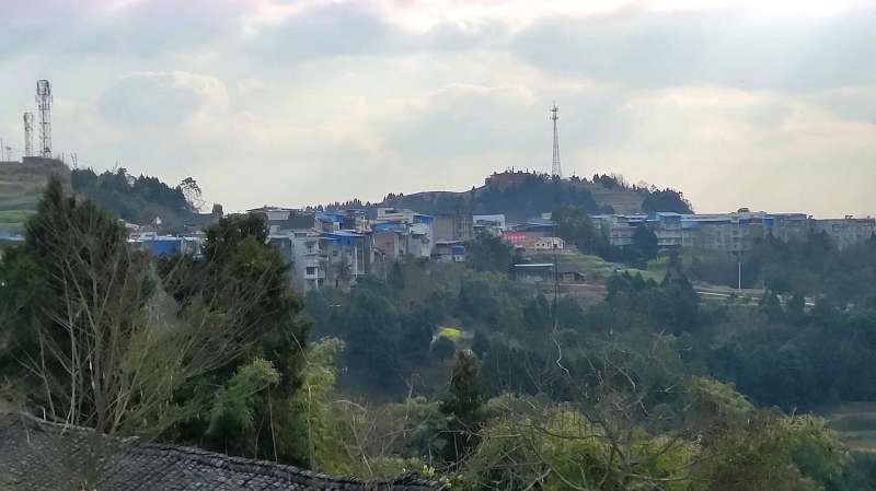 四川中江县柏树乡建在山上风景旖旎你去过吗