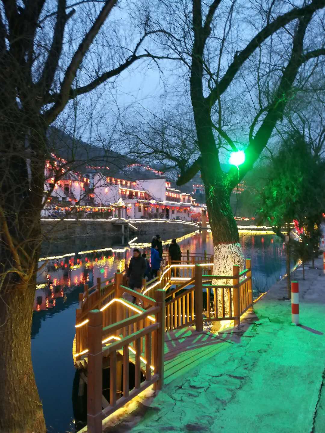 黄昏下的涉县刘家村 用心诠释"风景独好"