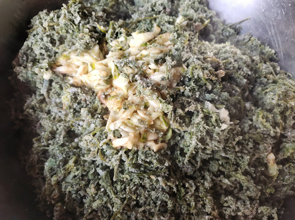 春天常吃这菜,不用炒和拌,简单蒸一蒸,七分钟出锅,清热去燥火