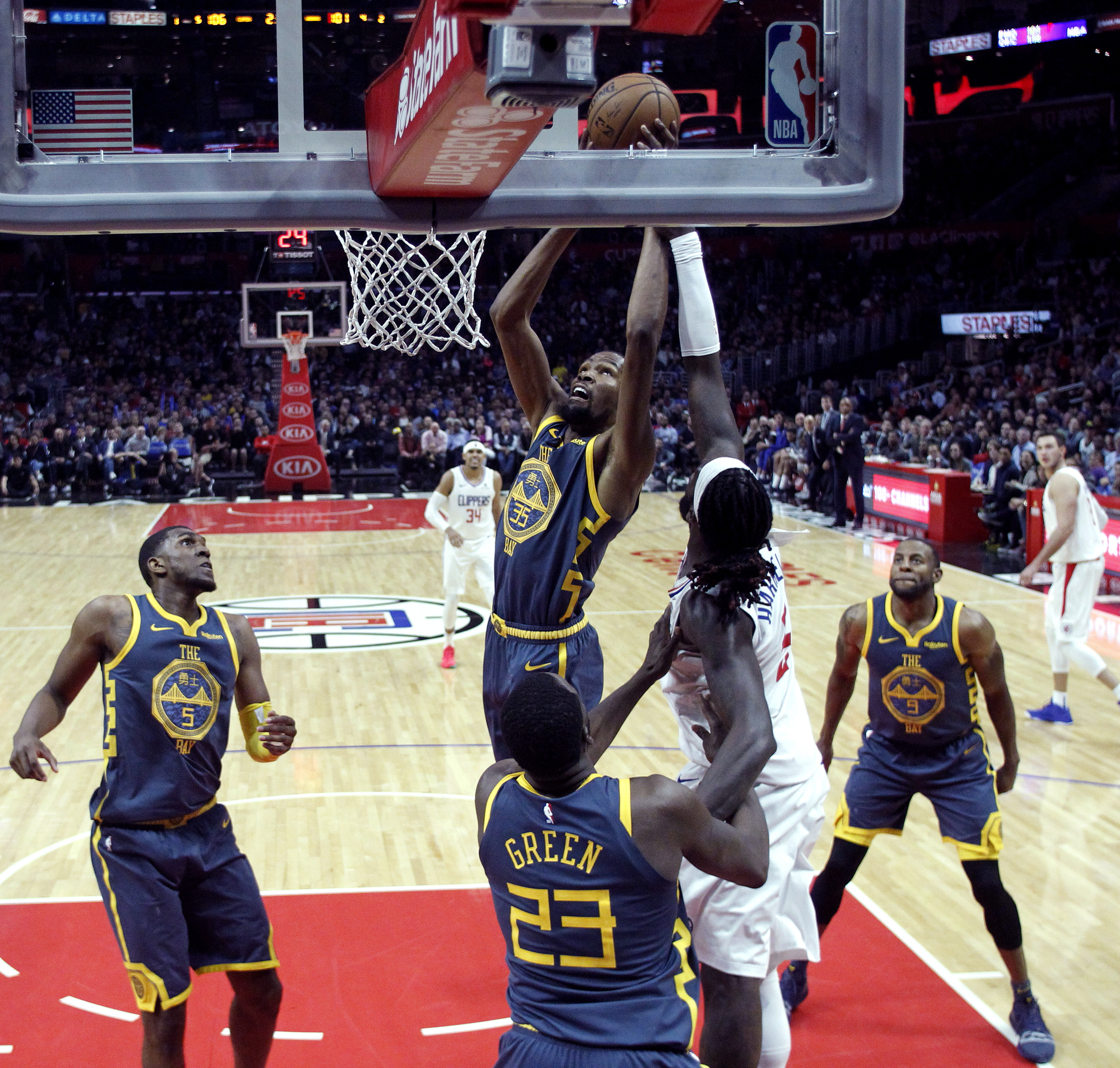 篮球丨nba常规赛:快船胜勇士