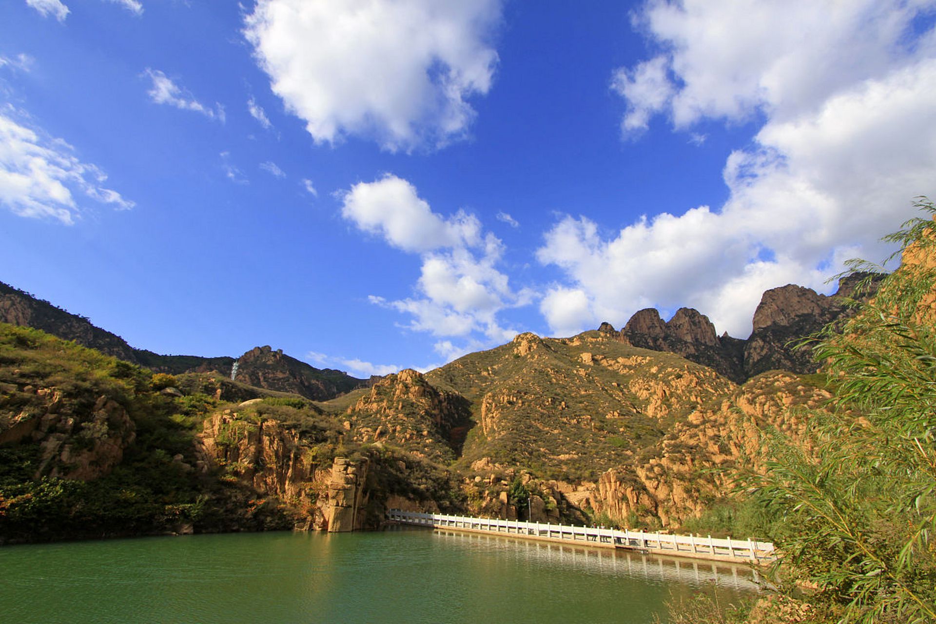 庄河云盘谷风景区位于辽宁省庄河市北部山区,集山水景观,休闲度假和