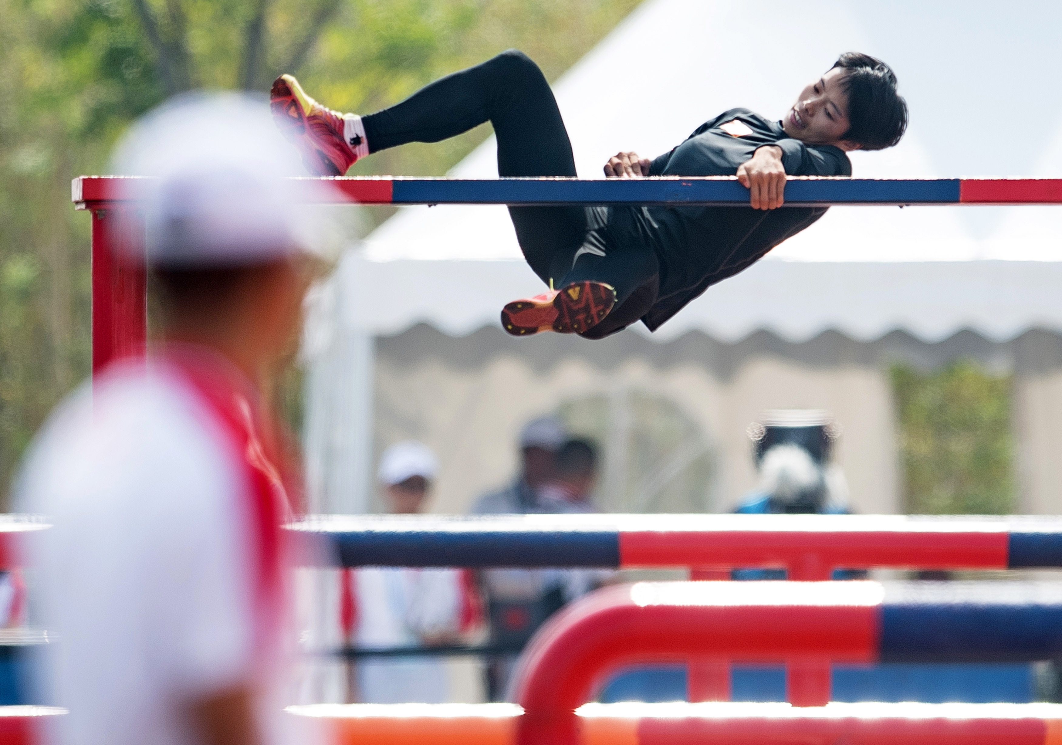 军事五项——女子障碍跑接力:中国队夺冠(2)