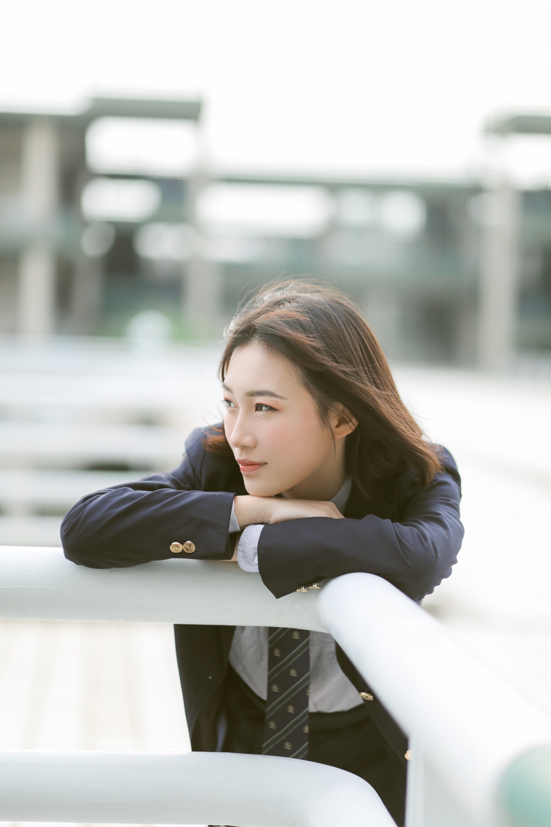 人像摄影 有这样的女同学太幸福了穿起校服特有气质颜值还高