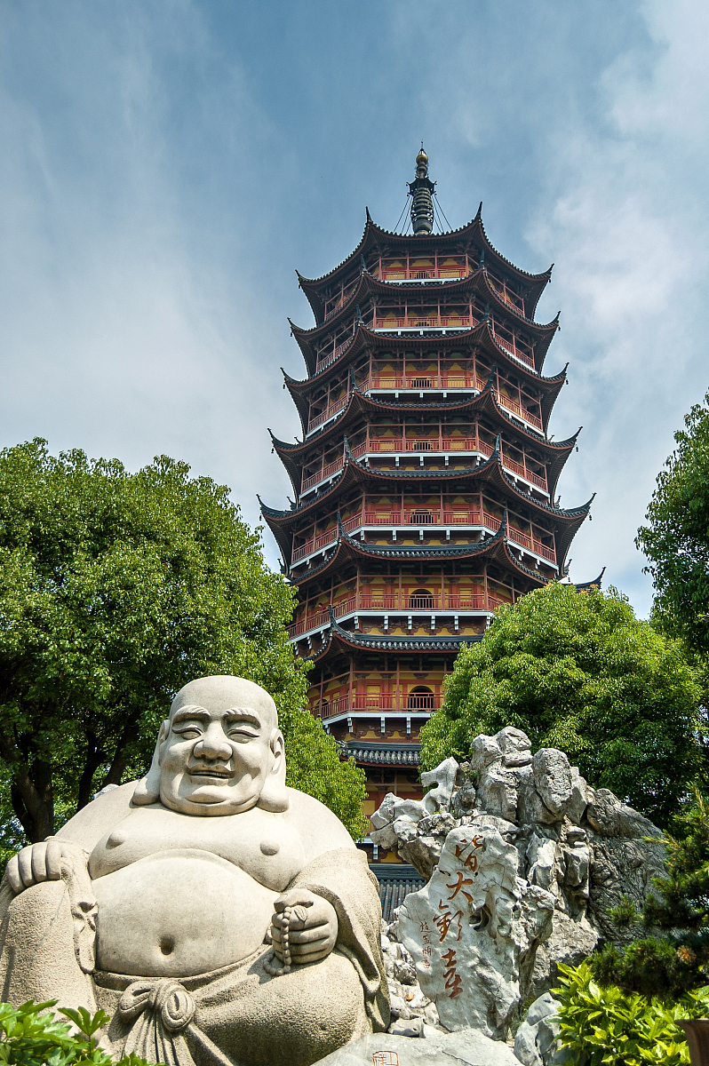 苏州历史悠久的报恩寺塔,部分游客却被拒之门外