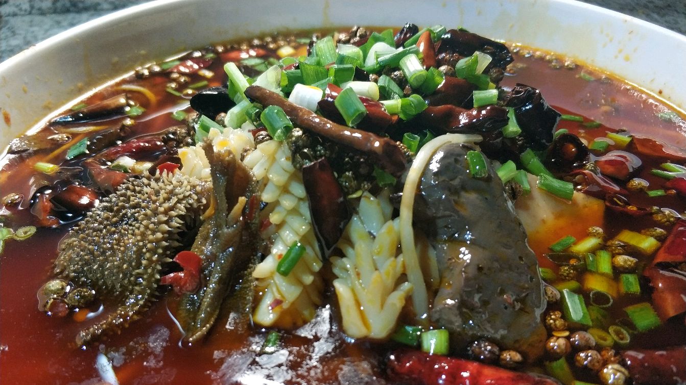 重庆毛血旺的家常做法,制作简单,麻辣鲜香又下饭