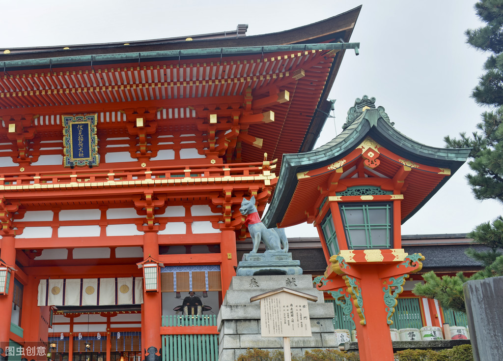绽放樱花季,2020东京旅行清单,日本皇宫与中国故宫有啥区别?