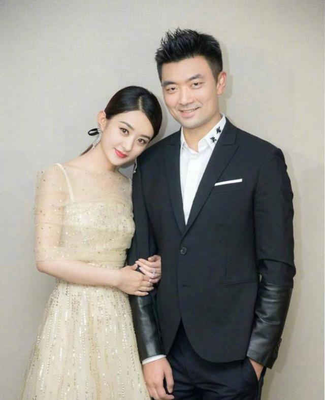 经纪人黄斌疑似合作吴亦凡?而他却爆出和赵丽颖不和