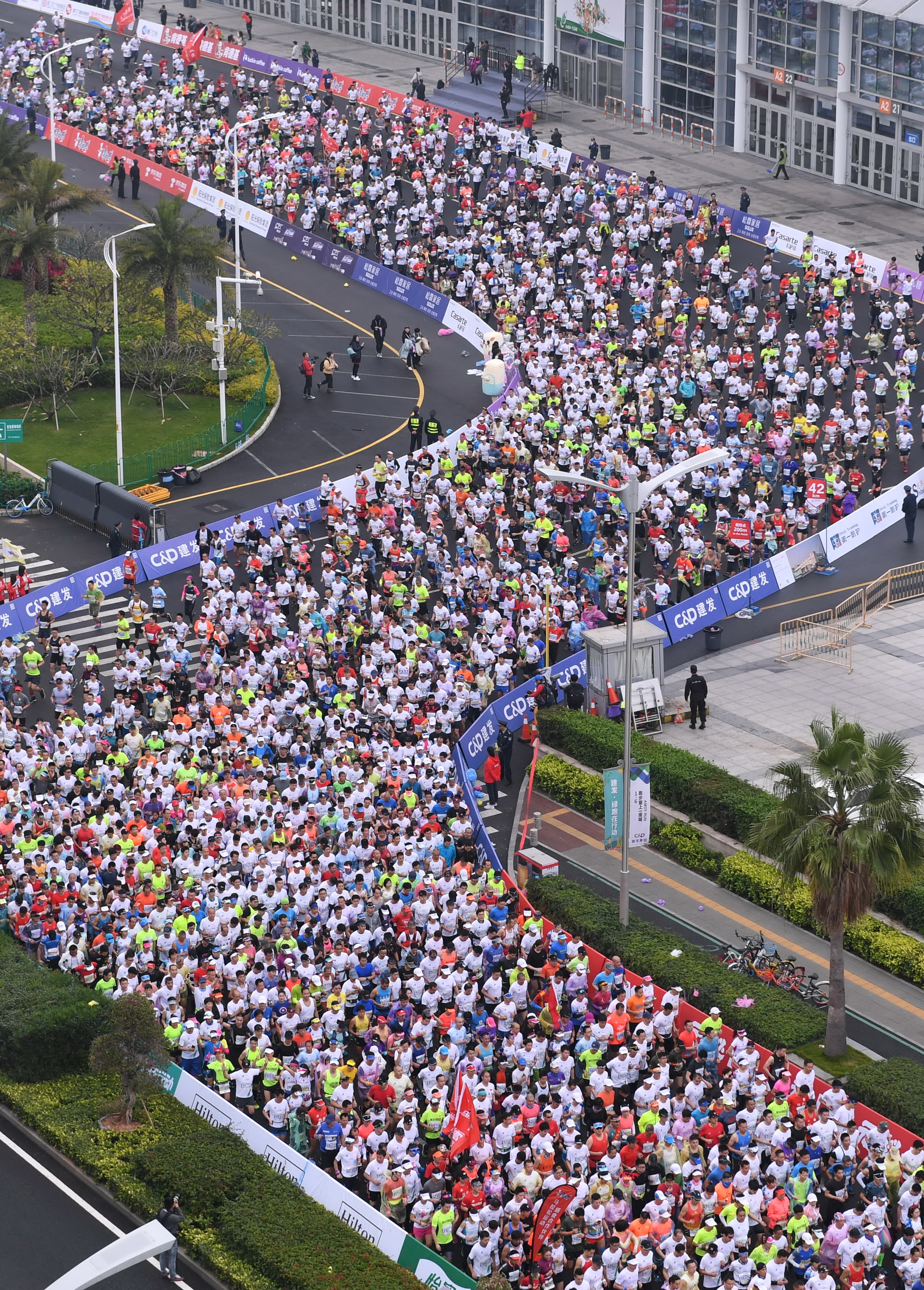 马拉松——厦门马拉松赛开跑