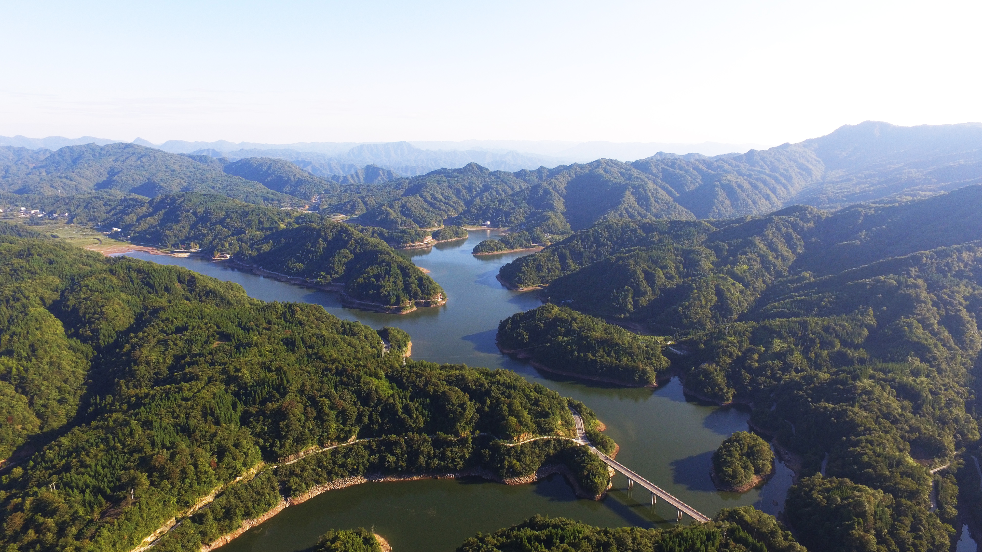 石柱重庆太阳湖图片