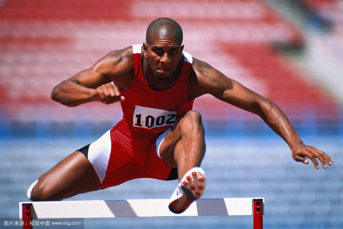 称霸田径赛场的黑人选手怎么在泳赛中没了踪影