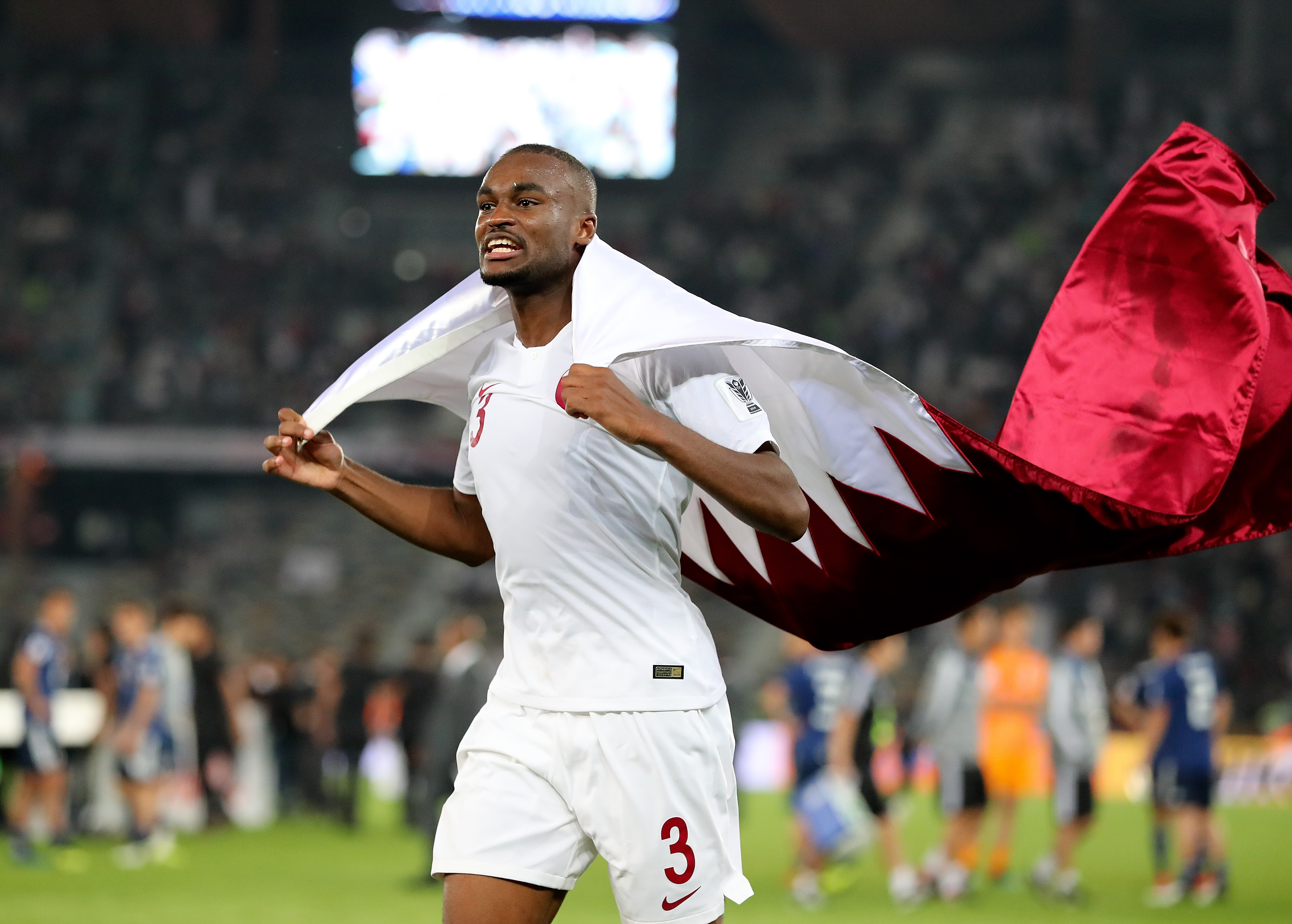 足球——决赛:卡塔尔队夺冠(2)