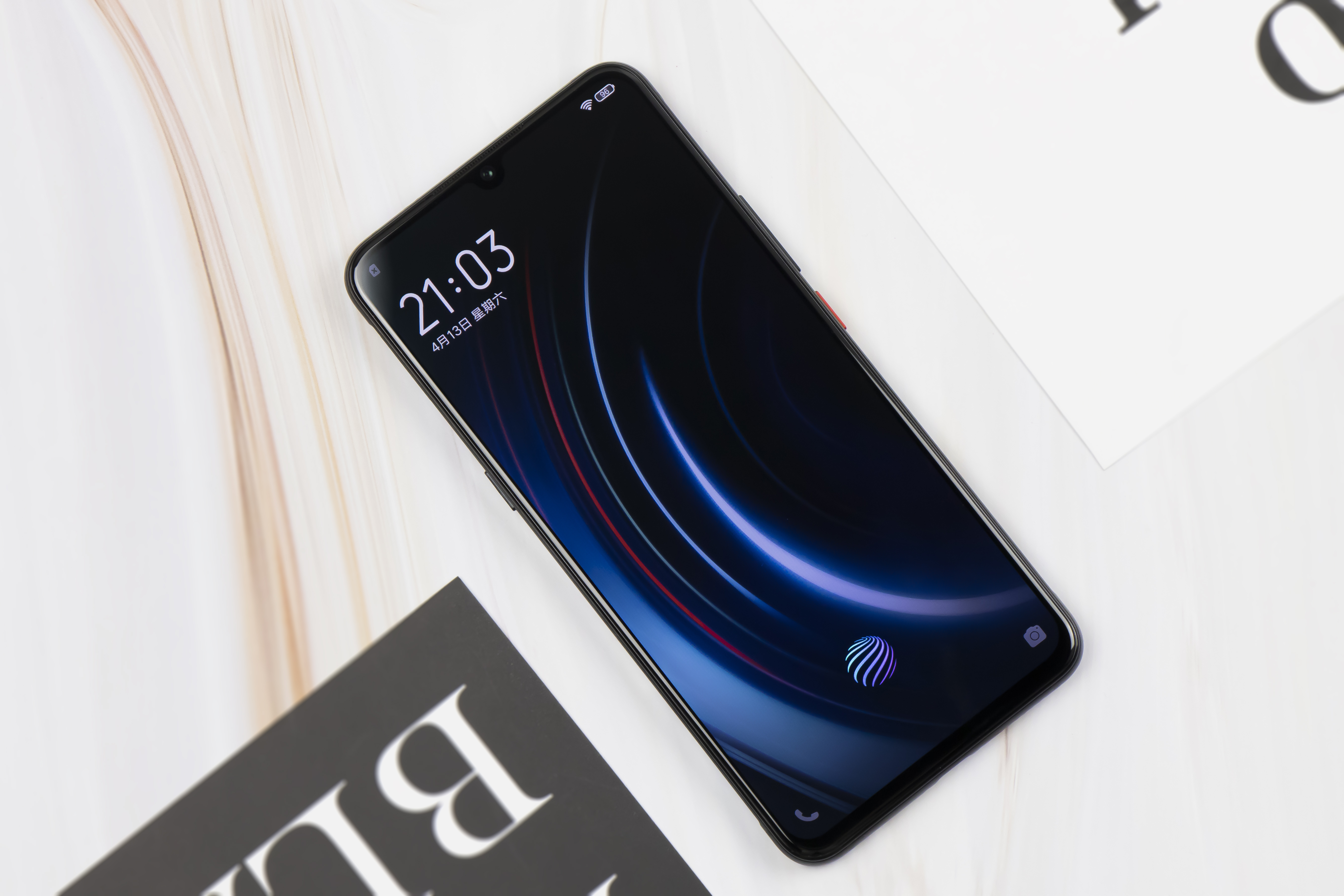 iqoo系列添新机,4500mah 快速闪充