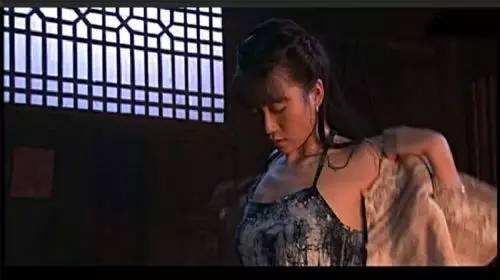 人们常说:寡妇门前是非多,其实上半句更经典,你知道吗