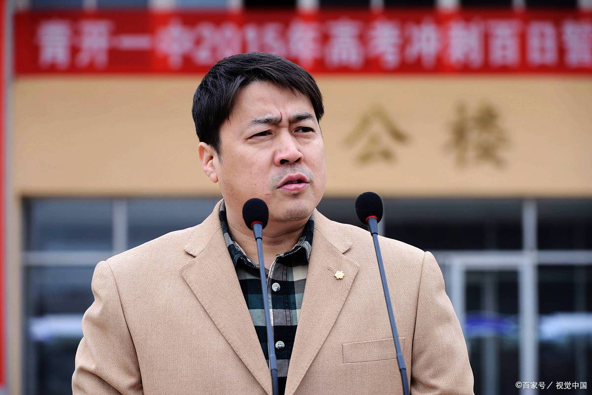 这位父亲以一个普通家长的视角,分享了自己孩子的学习情况