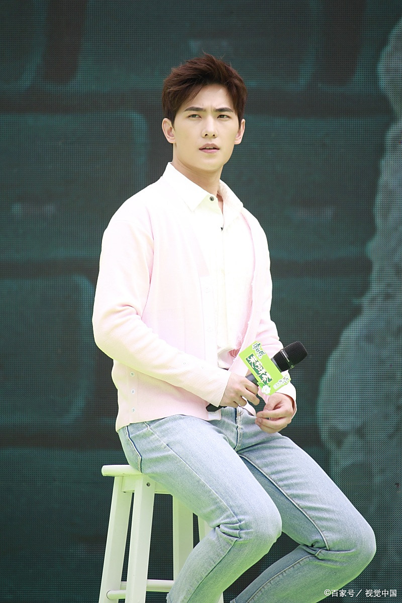 杨洋乔欣聊天记录曝光#,所以这就是为啥不太喜欢杨洋,感觉不帅还很