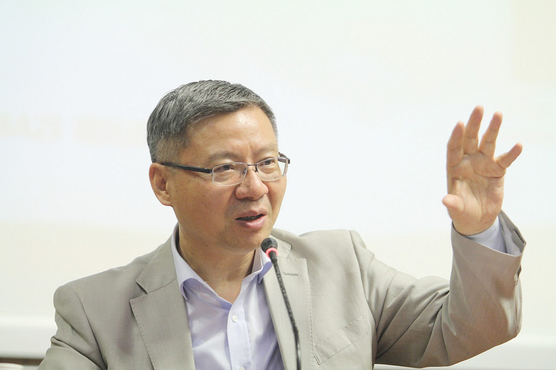 万美元不止,远超美国"根据著名经济学家张维为教授在某期节目中的观点